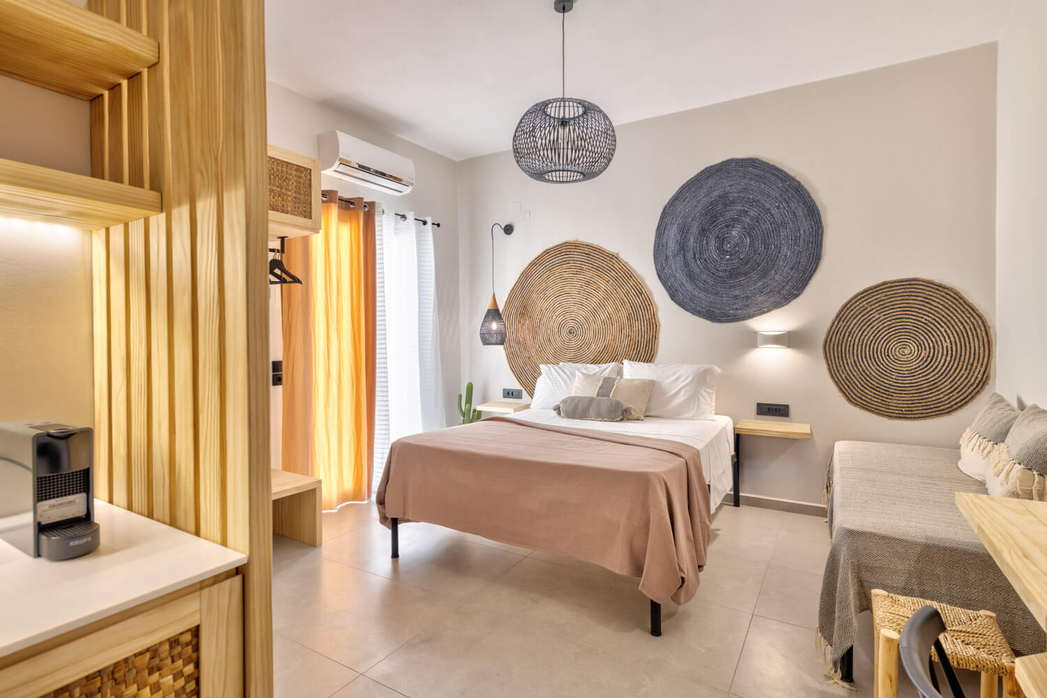 Zefyros Studio Syros